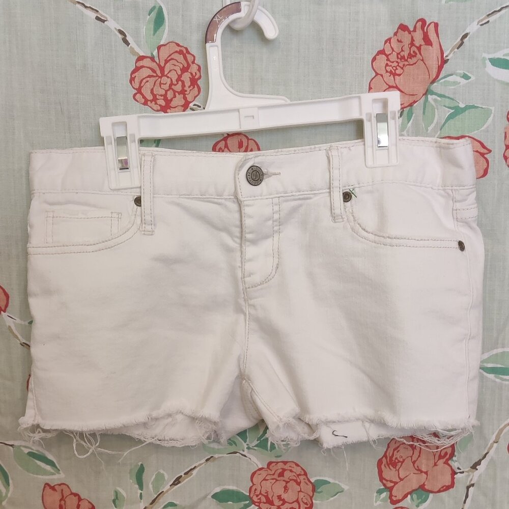 White Juicy Courture Jean Shorts Size 26